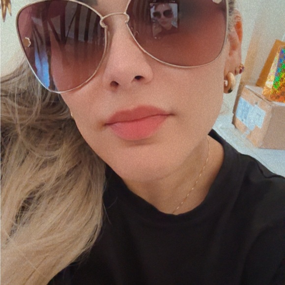 Sunglasses Salvatore Ferragamo - Picture 3 of 5